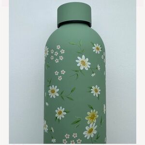 SALE!! Floral Green Daisies Stainless Steel 16oz Water Bottle